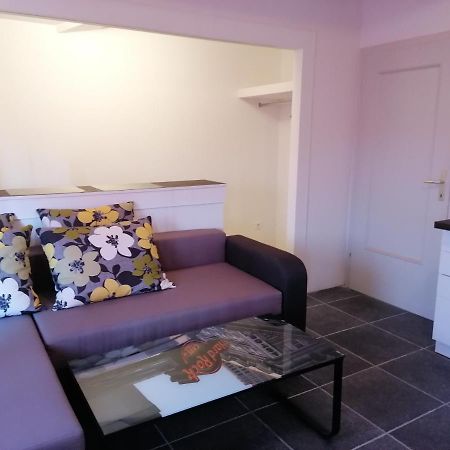 Gracia Apartments Funtana Bagian luar foto