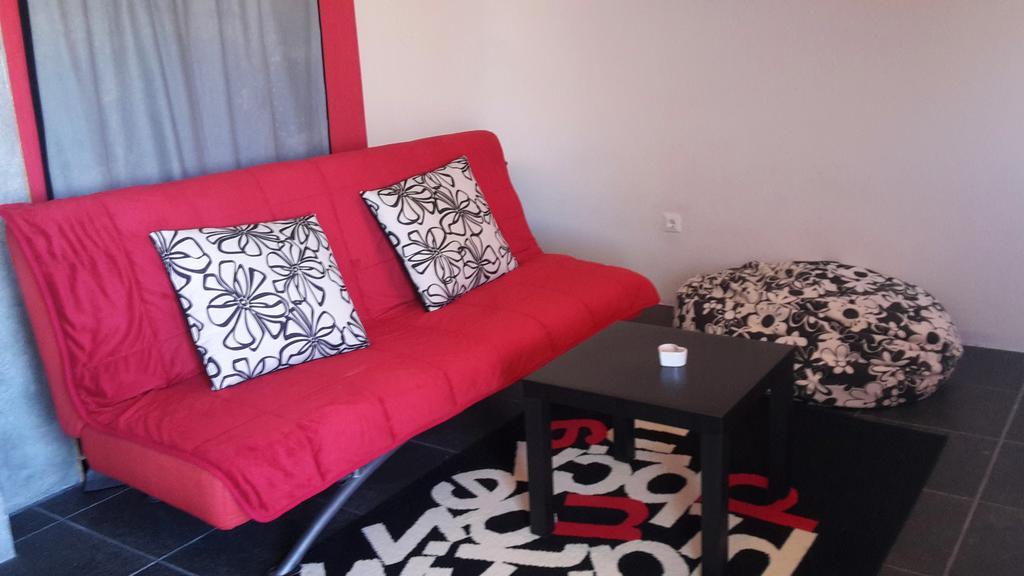 Gracia Apartments Funtana Bagian luar foto
