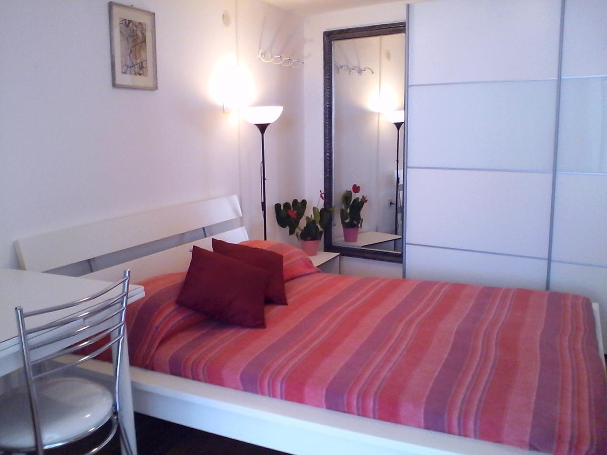 Gracia Apartments Funtana Bagian luar foto